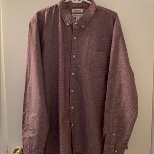 Men’s button down.